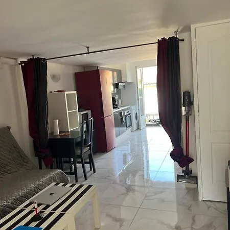 Apartment T3 + Jardin+ Parking