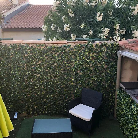 T3 + Jardin+ Parking Apartment Lattes