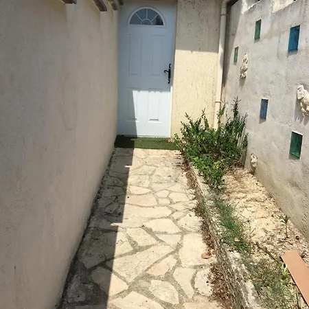 Apartment T3 + Jardin+ Parking